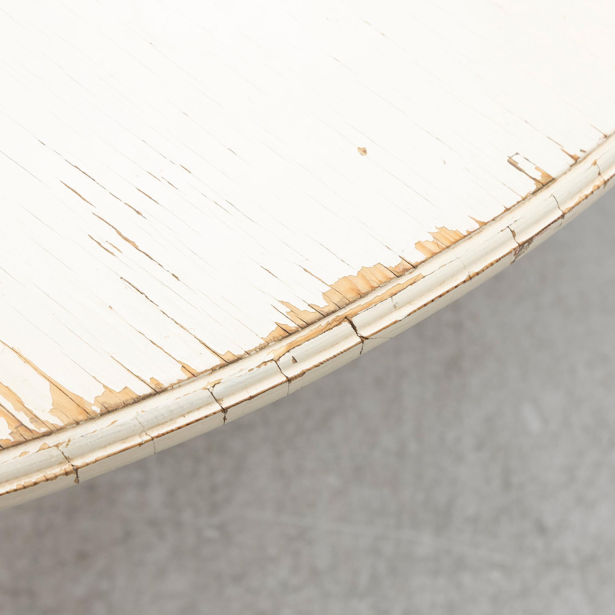 Dining table, Gustavian style, mid-20th century.