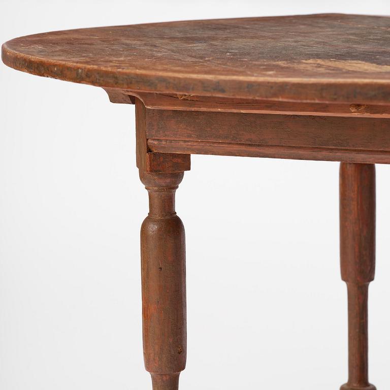 A Swedish D-end baroque dining table, early 18th century.