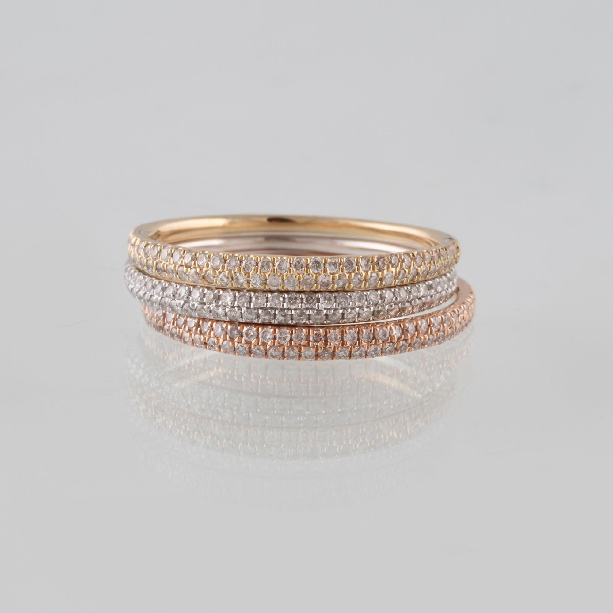 RINGAR, 3 st, 14K trefärgat guld med briljantslipade diamanter ca 0.54 ct. Vikt 3,4 gram.