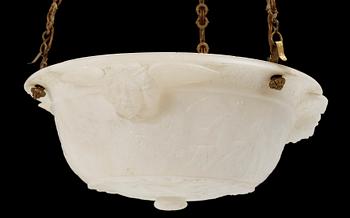 TAKAMPEL, alabaster. Empirestil, 1800-tal. H 105.