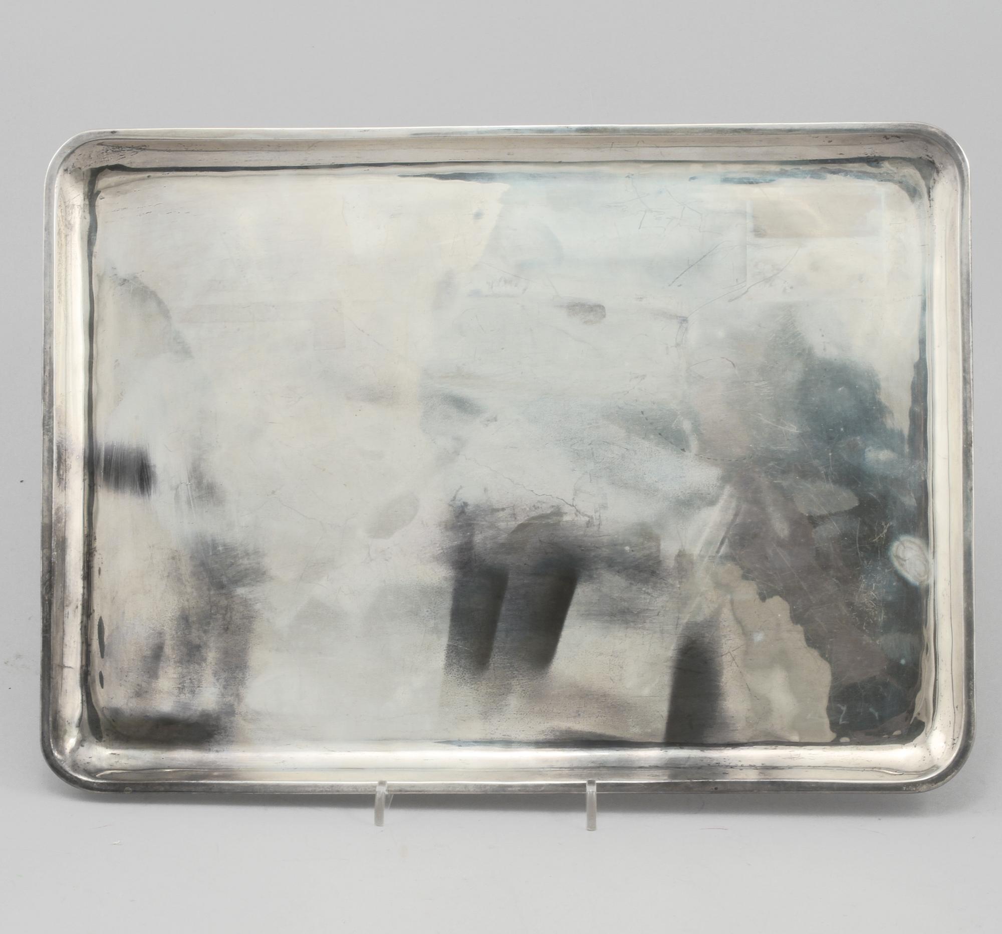 BRICKA, silver, Mexico, 1900-tal, vikt 820 gram.
