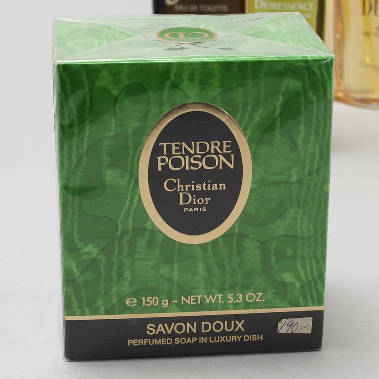 CHRISTIAN DIOR, 12 so called factices and one perfume sample.