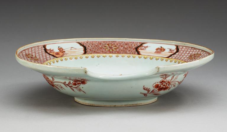 A famille rose and rouge de fer barbers dish, Qing dynasty,  Yongzheng (1723-35).