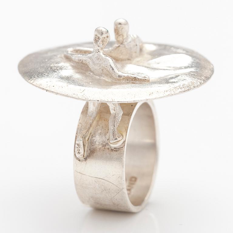 BJÖRN WECKSTRÖM, A sterling silver ring "Galactic dance". Lapponia 1971.