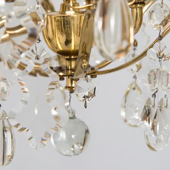 Paavo Tynell, a mid-20th century '1457/3' chandelier for Idman.