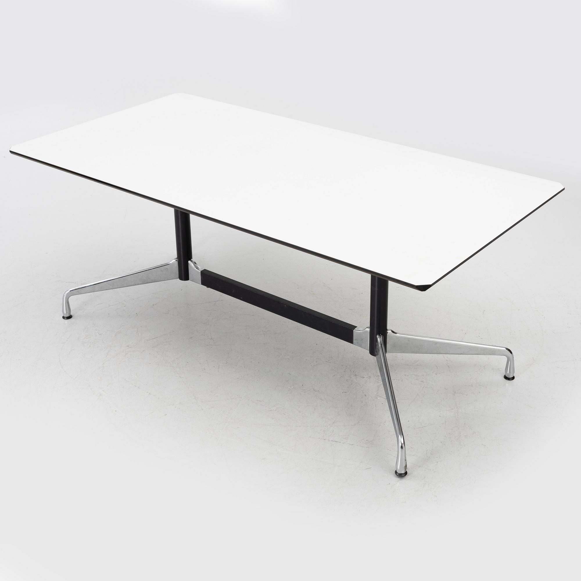 Charles & Ray Eames, Dining table, "Segmented Table", Vitra.