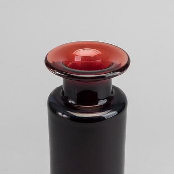 NILS LANDBERG, a signed Orrefors glass vase.