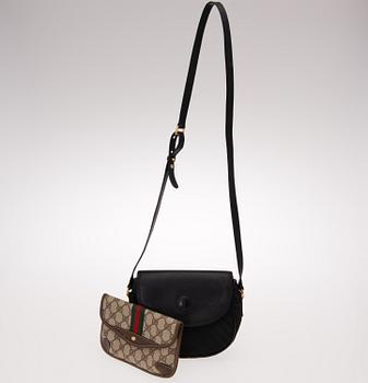 TWO VINTAGE GUCCI BAGS.