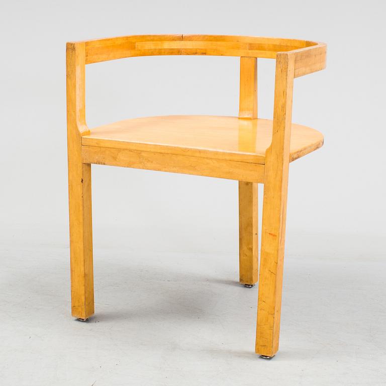 A Swedish Modern birch chair, 1940's.