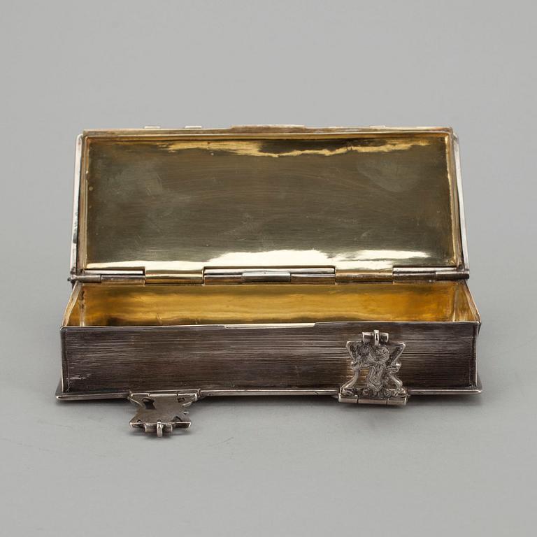 ETUI, silver, sannolikt Mellaneuropa 1800-tal. Vikt 298 g.