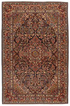 269. A rug, semi-antique, Sarouk, ca 200 x 129 cm.