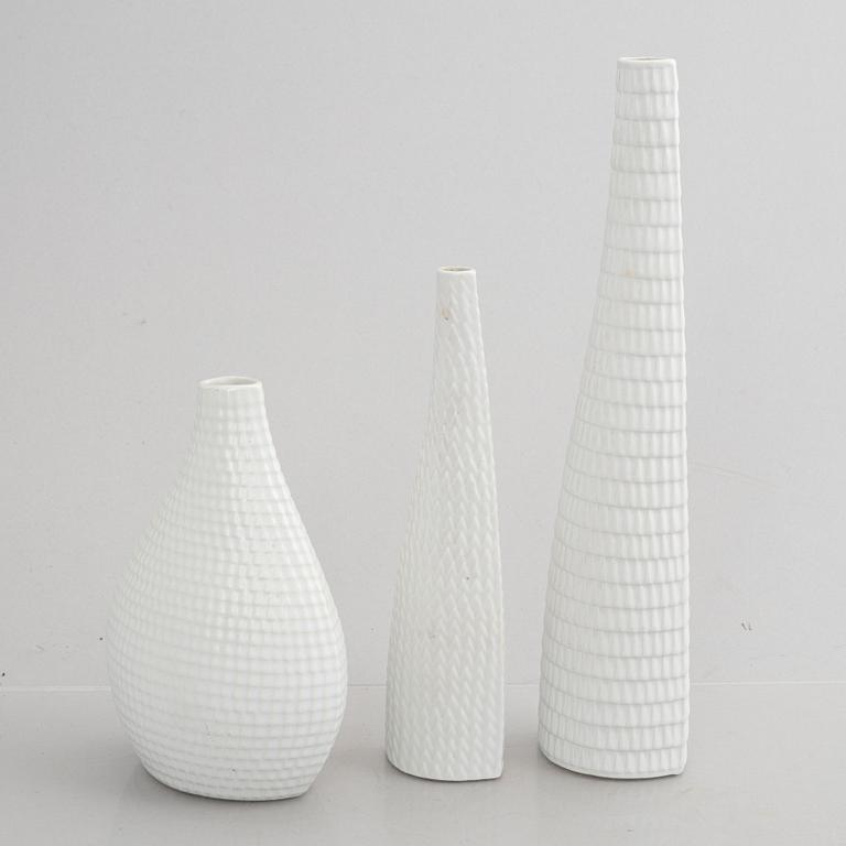 Stig Lindberg, a set of five stoneware "Reptile" vases & bowls, Gustavsberg, 1953-63.