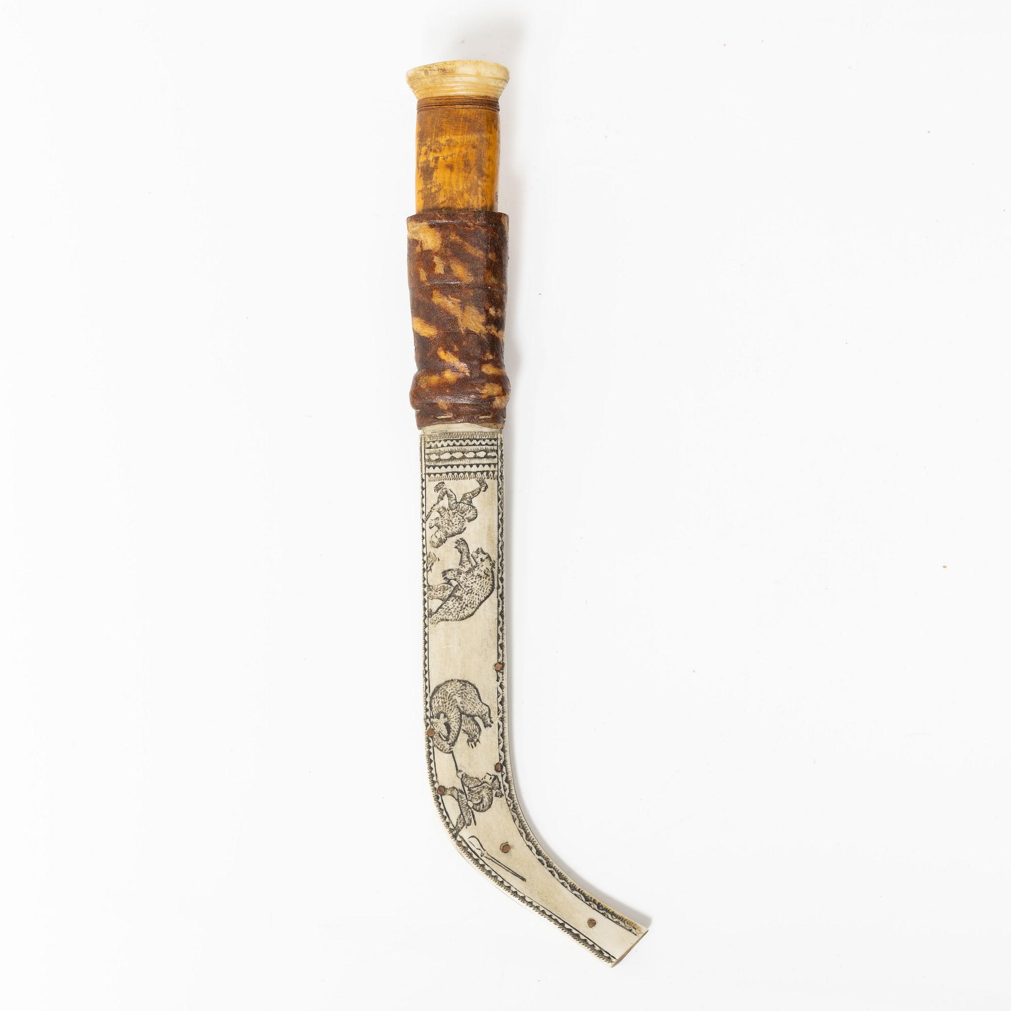 Nils Nilsson Skums egen kniv, signerad och daterad 1935.
