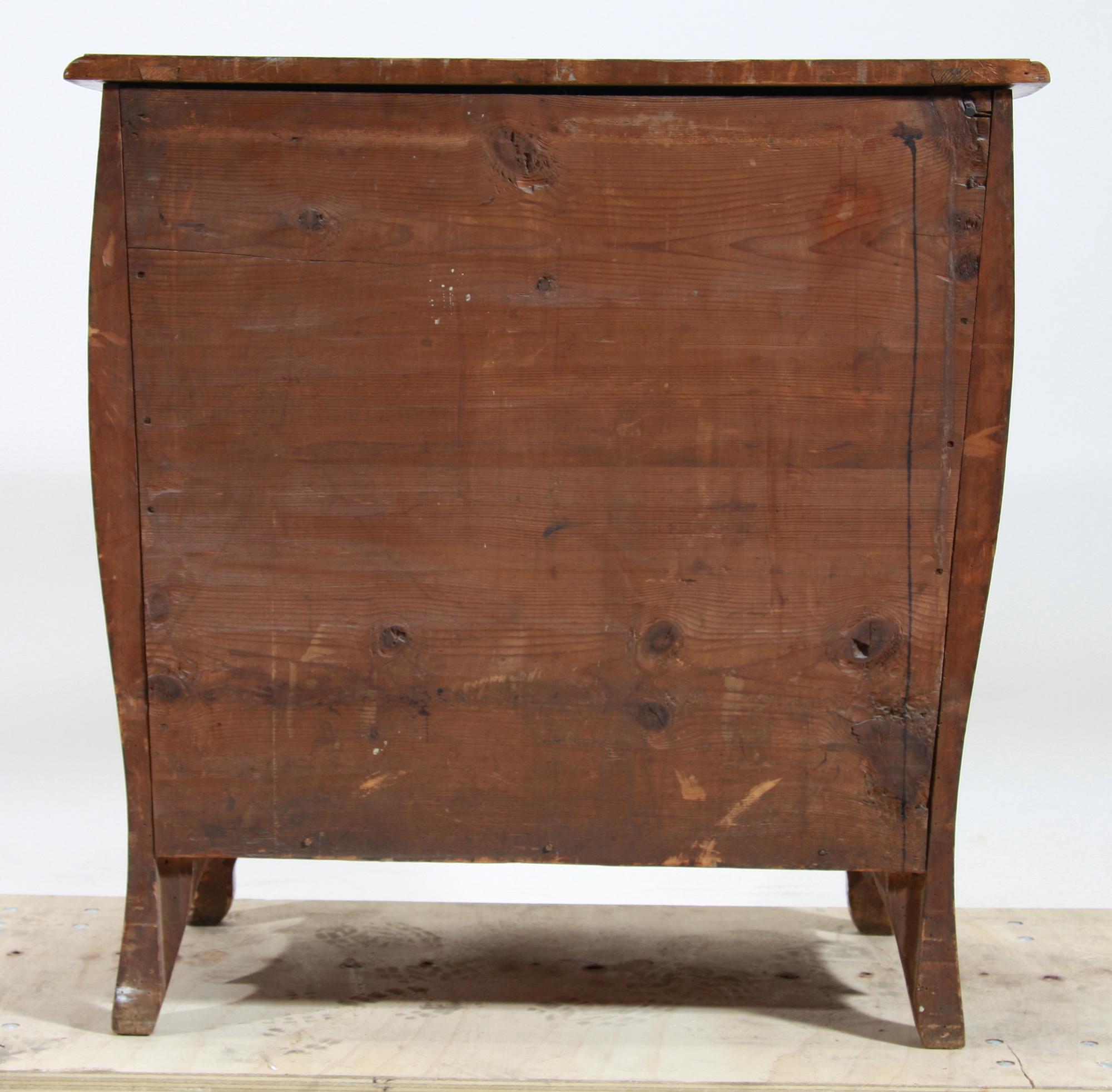 BYRÅ, rokoko, 1700-tal.