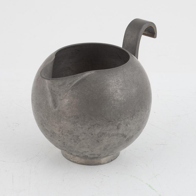 Firma Svenskt Tenn, a jug, Stockholm 1930.