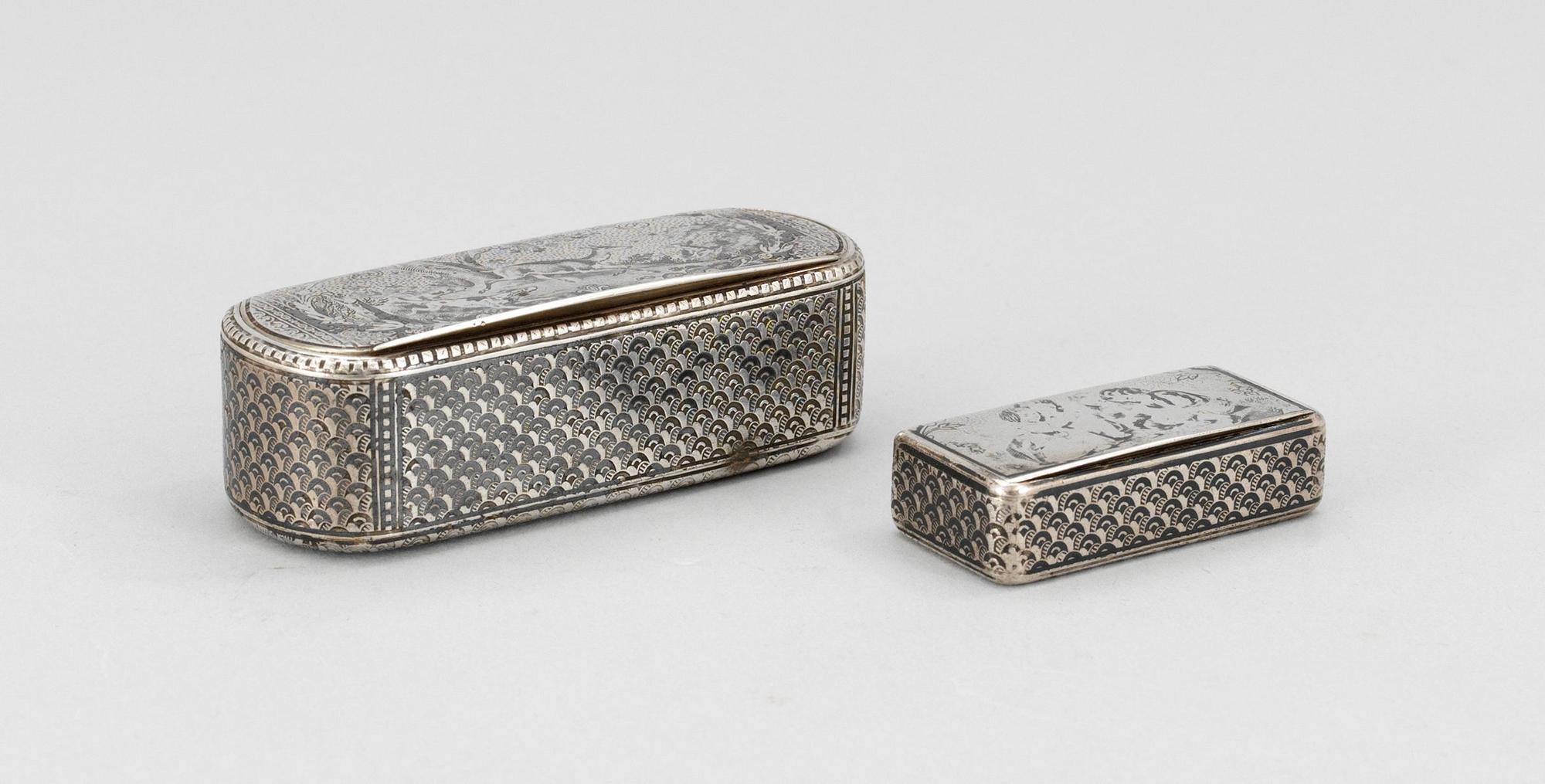 DOSOR, 2 st, silver, sannolikt Frankrike 1800-tal.