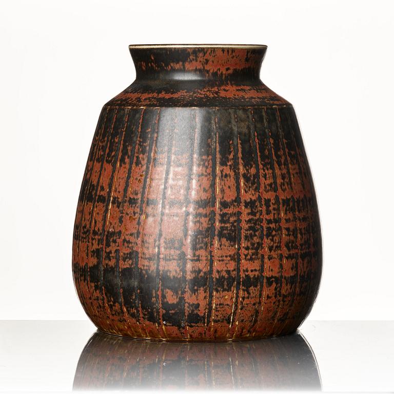 Carl-Harry Stålhane, a stoneware vase, Rörstrand, Sweden 1960s.