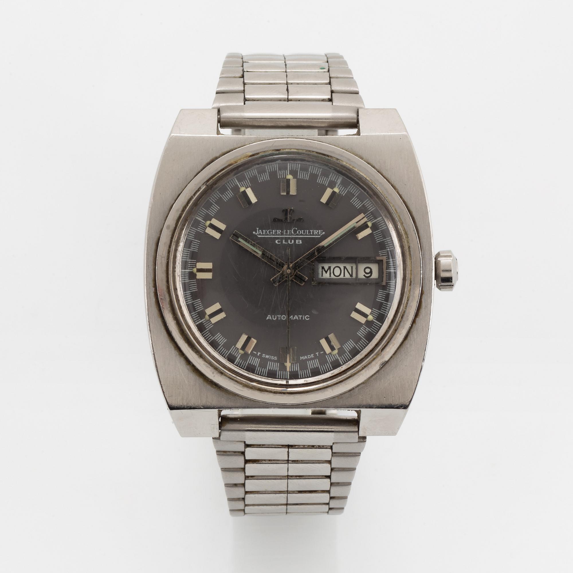 Jaeger-LeCoultre, Club, wristwatch, 37 x 42 mm.