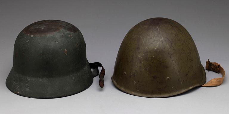 HJÄLMAR samt FEZER, 4 st, bla der wehrmacht, Tyskland, 1900-talets första hälft.