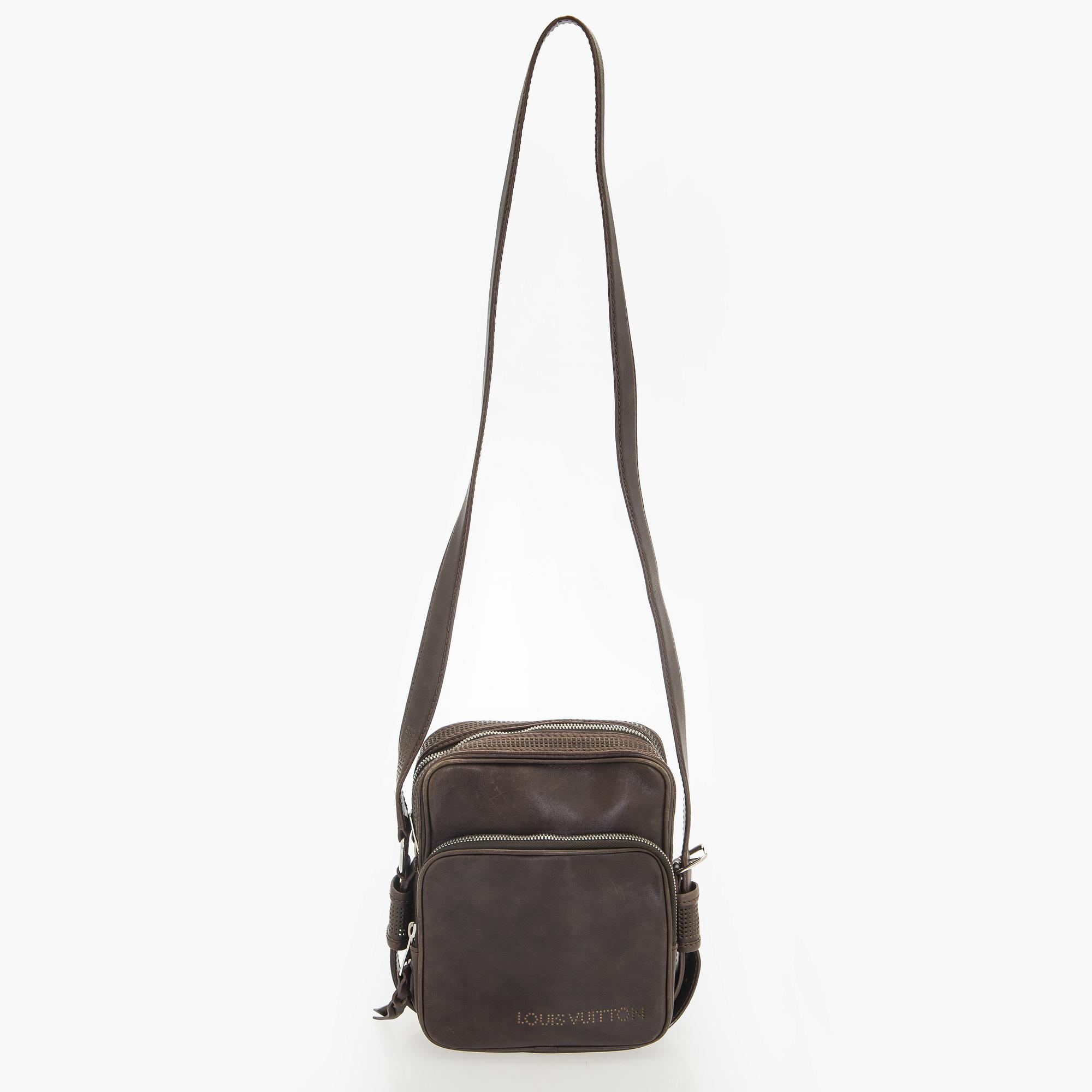 Louis Vuitton, laukku, "Bequia Trotter PM".