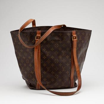 LOUIS VUITTON, a monogram canvas tote.