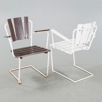 A garden table "8/90" and four garden chairs "P1", by AB Trädgårdsmöbler Osby.