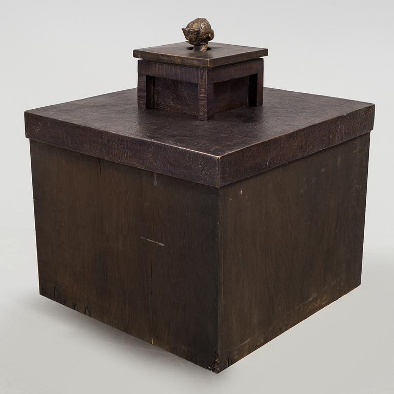 LISS ERIKSSON, a bronze sculpture "Foire du Trone", signed and numbered I/V, fonderi Godard Paris.