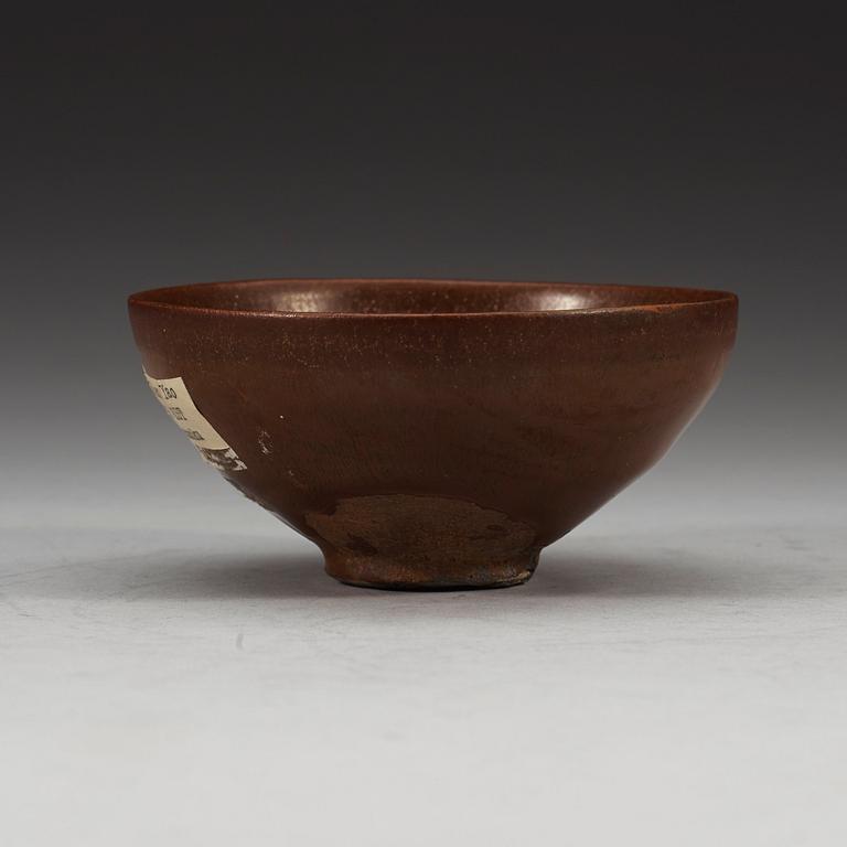 A temmoku bowl, Song dynasty (960-1279).
