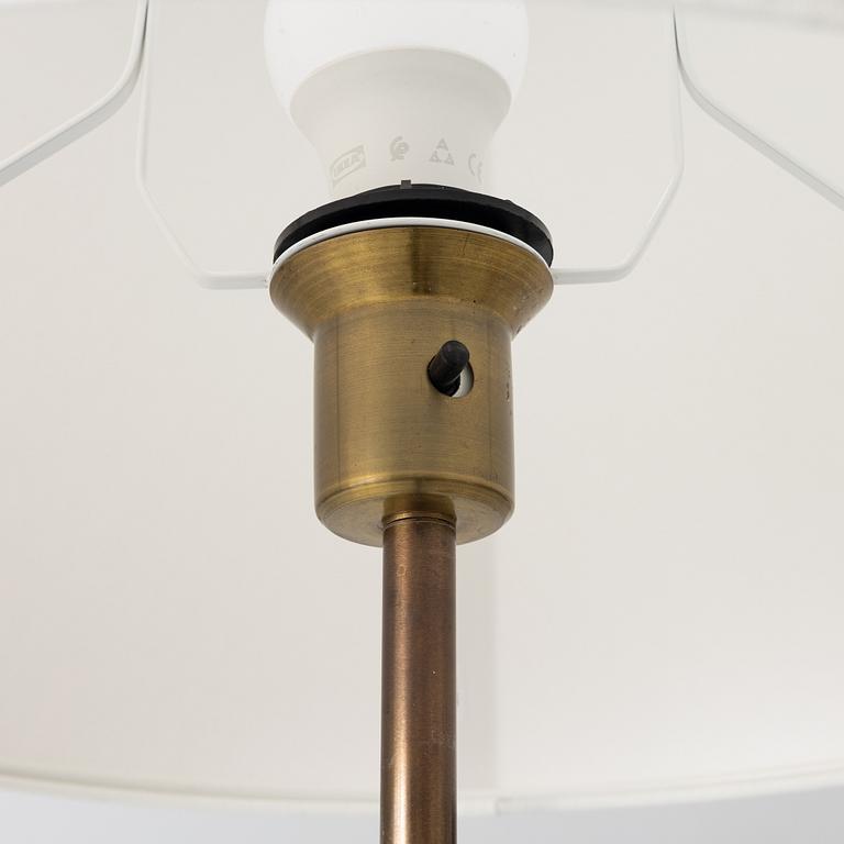 Golvlampor ett par, Nybro Armaturfabrik, 1900-talets andra hälft.