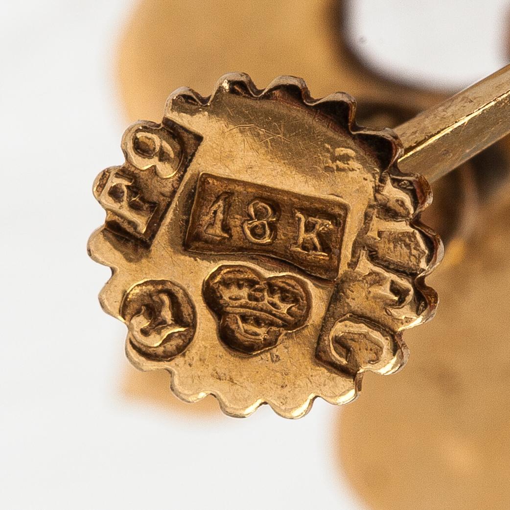 Armband/armbandsur, örhängen och brosch, 18K guld, ametister, syntetiska korunder och odalde pärlor.