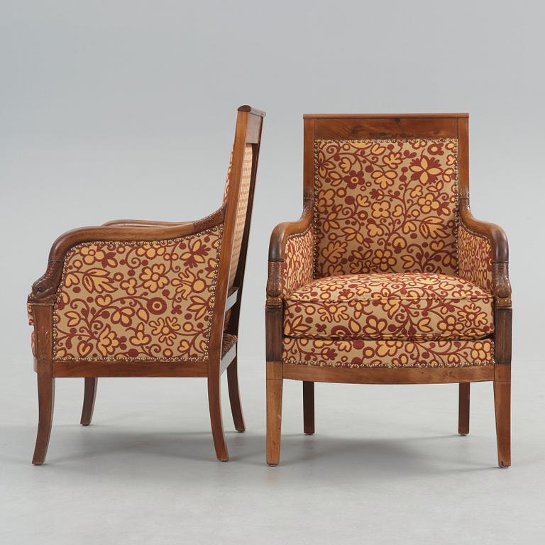 FÅTÖLJER, ett par. Frankrike, 1830/40-tal. Louis Philippe.