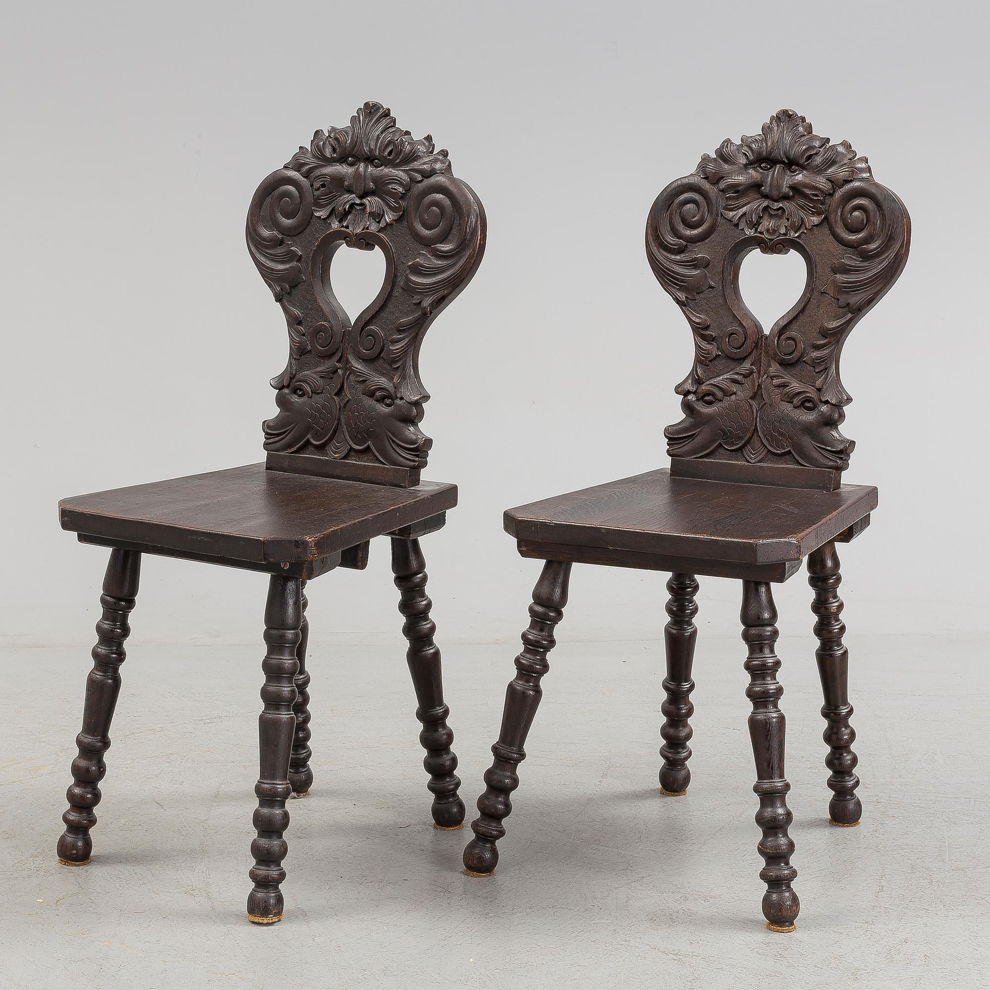 MATBORD OCH SEX STOLAR, renässans-stil, 1900-talets första hälft.