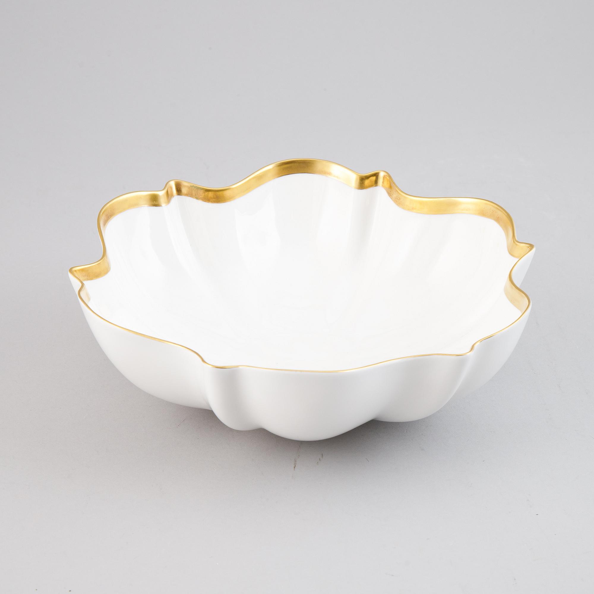 Karin Björquist, a 6-piece 'Nobel' bone china service, Rörstrand.