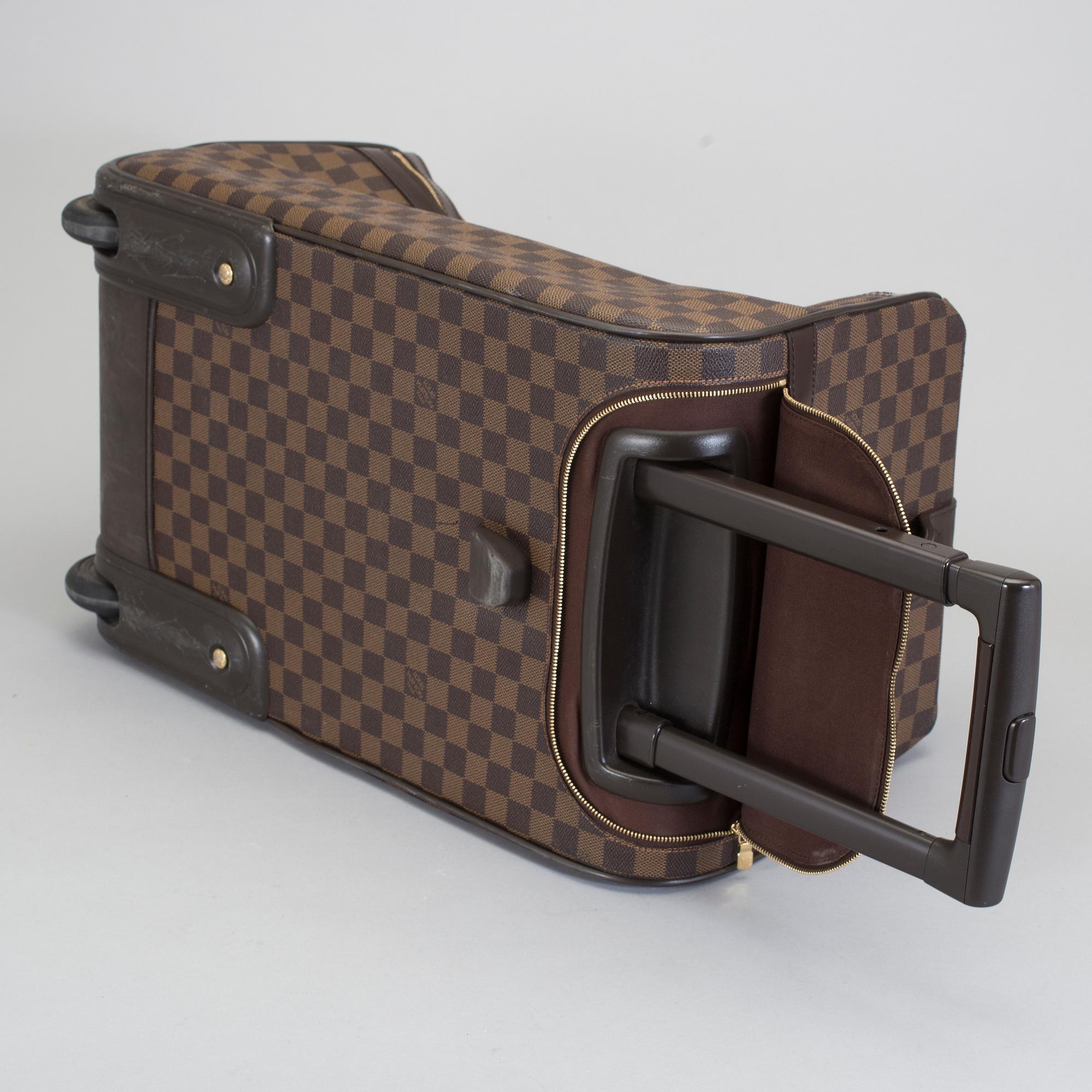 RULLVÄSKA, "Eole 60", Louis Vuitton.