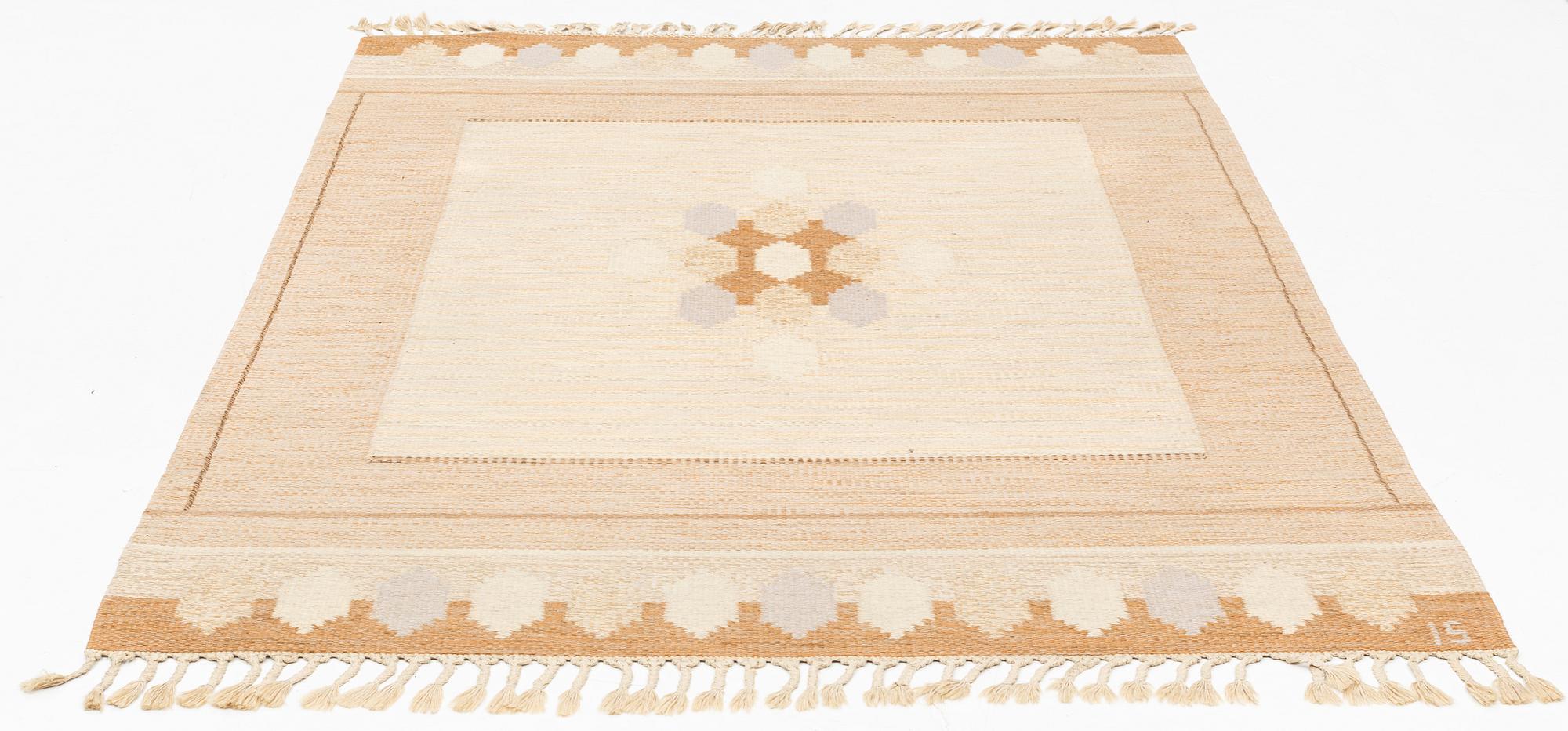 Ingegerd Silow, a flat weave carpet, signed IS, ca 245 x 165 cm.