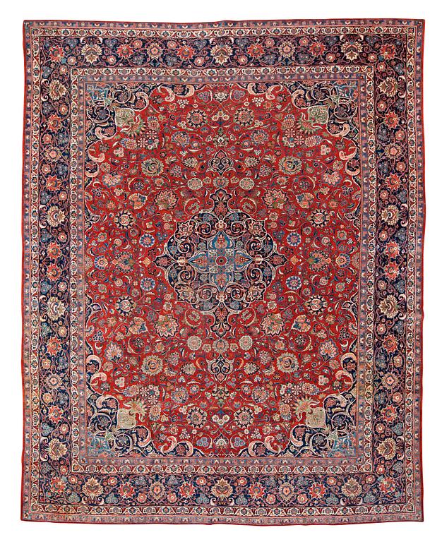 SEMI-ANTIQUE KASHAN. 394 x 309,5 cm.
