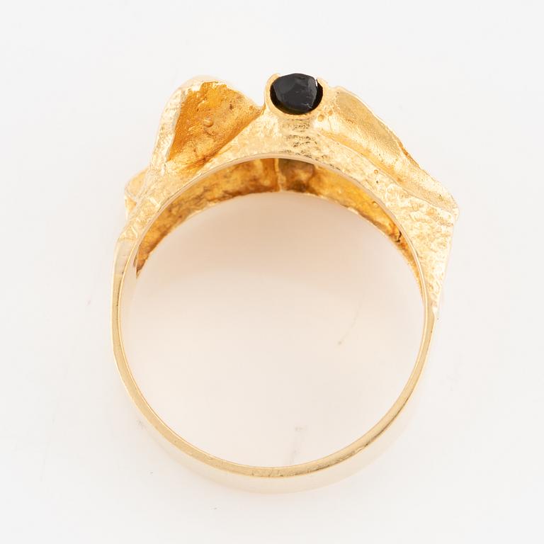 Lapponia ring, 18K gold with tourmaline, Finland.