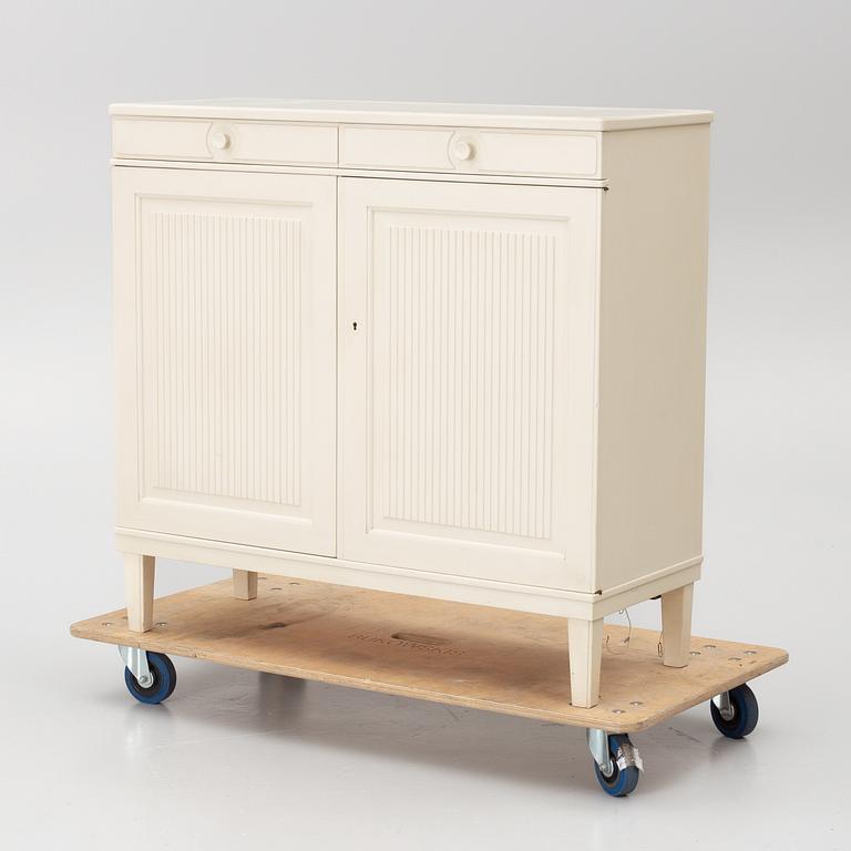 Carl Malmsten, Sideboard, “Herrgården”, Bodafors 1963.