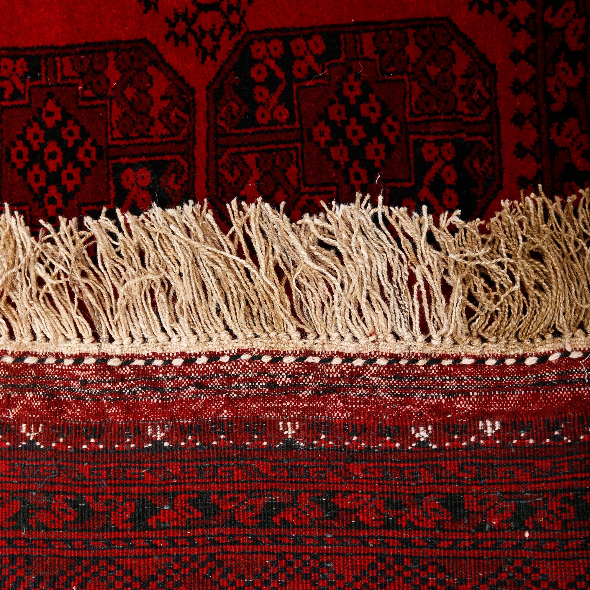 MATTA, Afghan. Ca 285 x 200 cm.