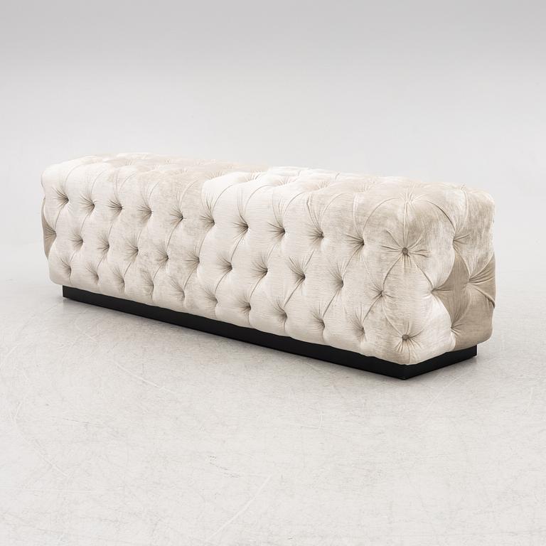 A pouf / bench, Ascension Latorre, contemporary.