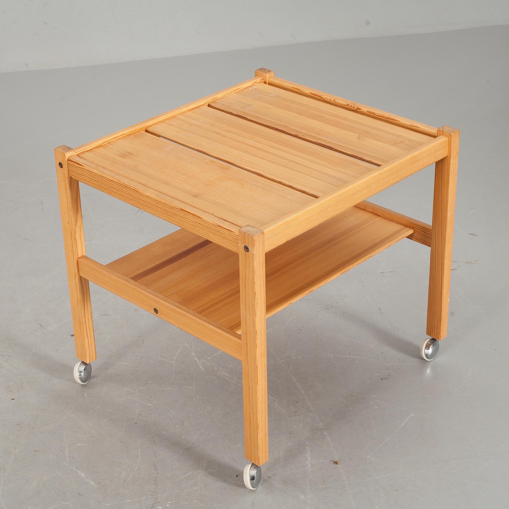 TIDNINGSBORD, Yngve Ekström, Swedese, 1900-talets andra hälft.