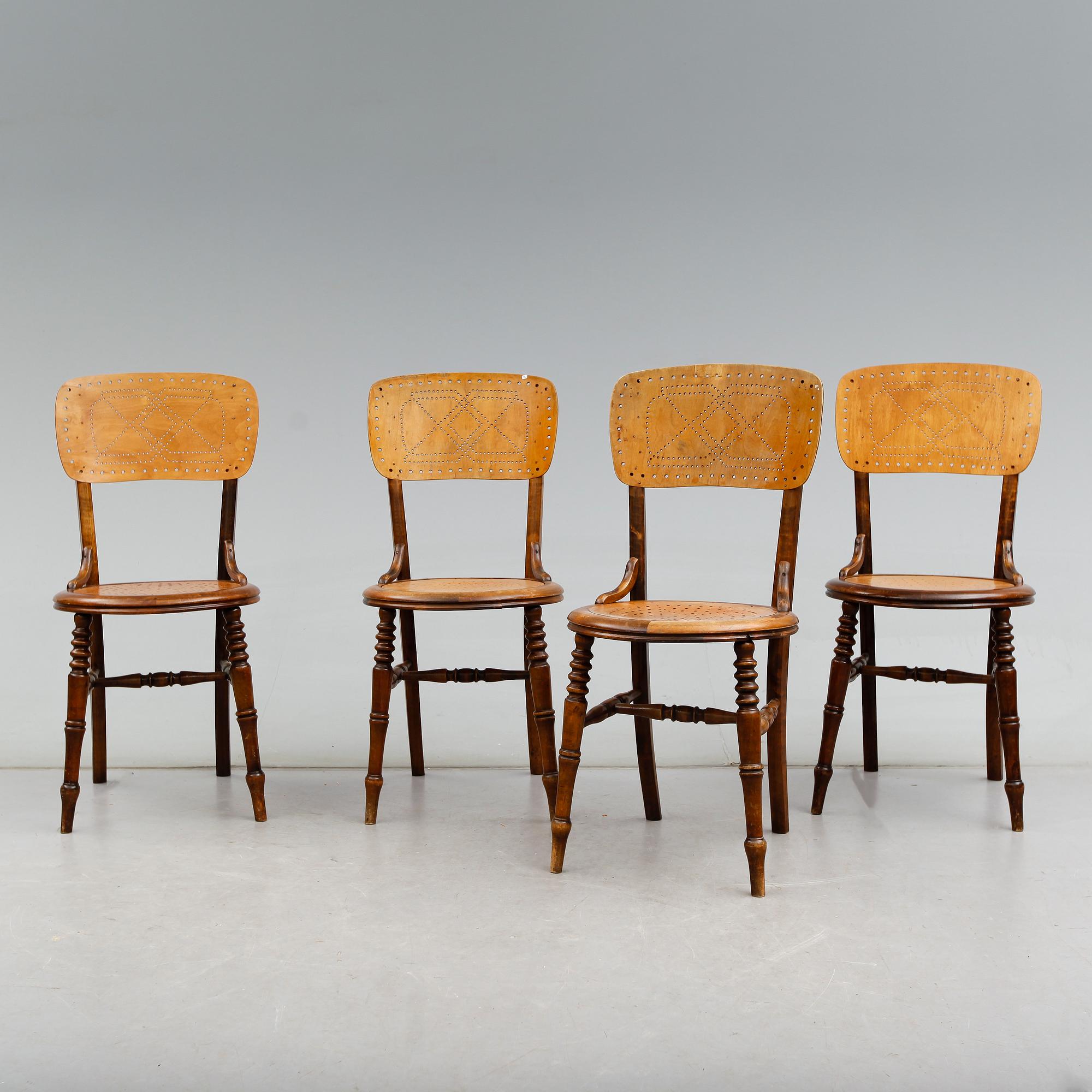 STOLAR, 4 st, Thonetmodell, 1900-talets början.