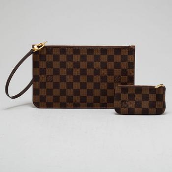 LOUIS VUITTON, "pochette" samt "Key pouch".