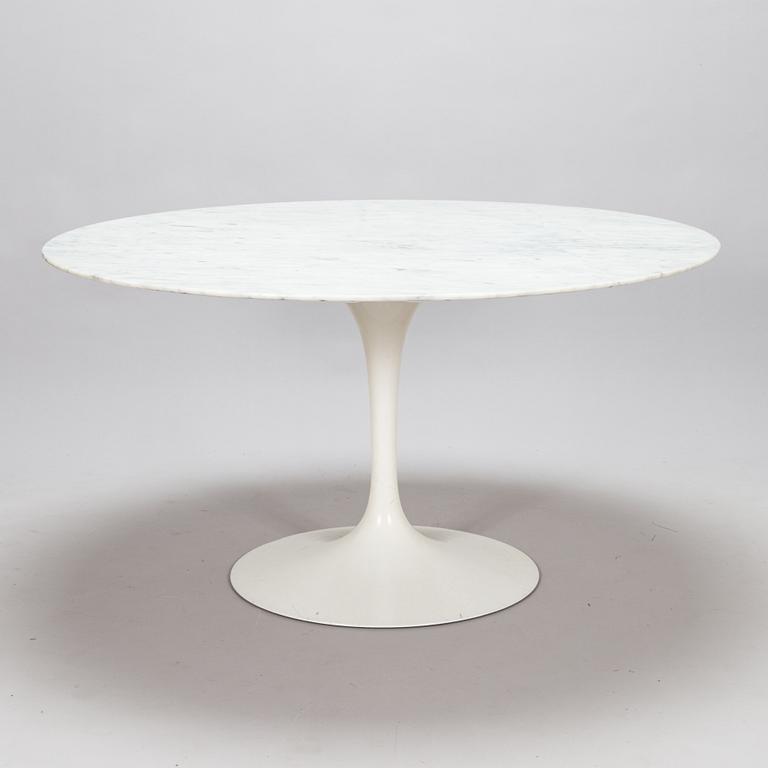 Eero Saarinen, ruokapöytä, "Tulip", lisenssillä valmistettu Knoll, Sveitsi 1970-luku.