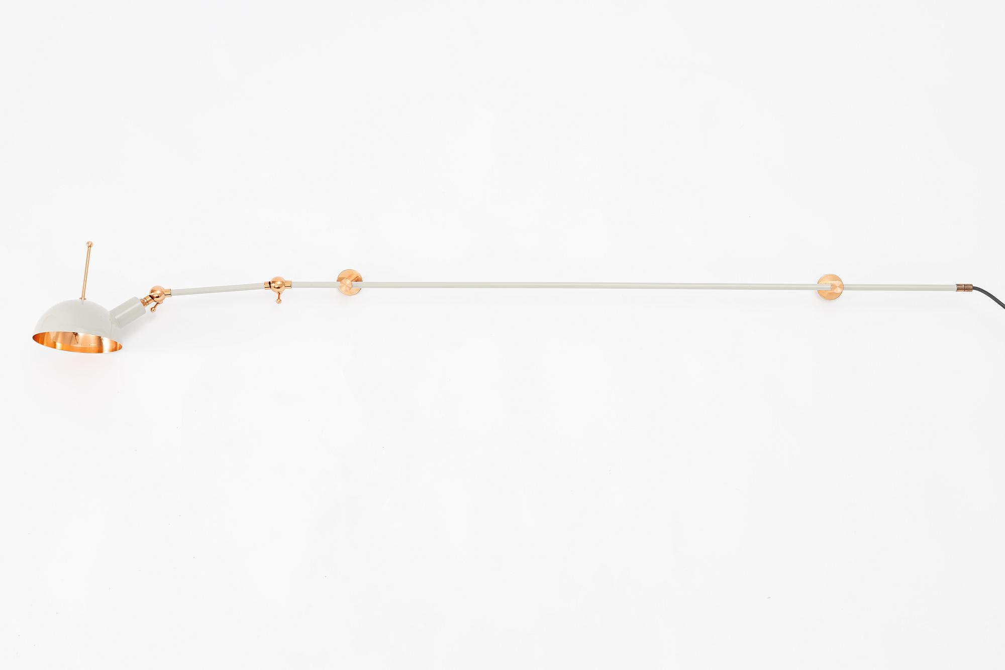 Hüseyin Turgut, vägglampa, "Acrobat", Lightwork.