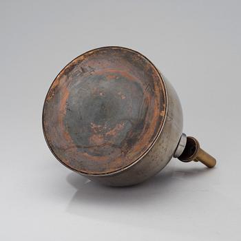 VEDENKEITIN JA SITRUSPURISTIN, Alessi, Italia.