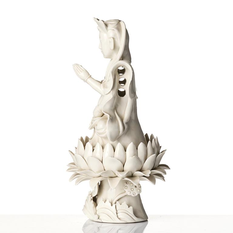 Figurin, porslin, blanc de Chine, Kina, sen Qingdynasti / omkring 1900.