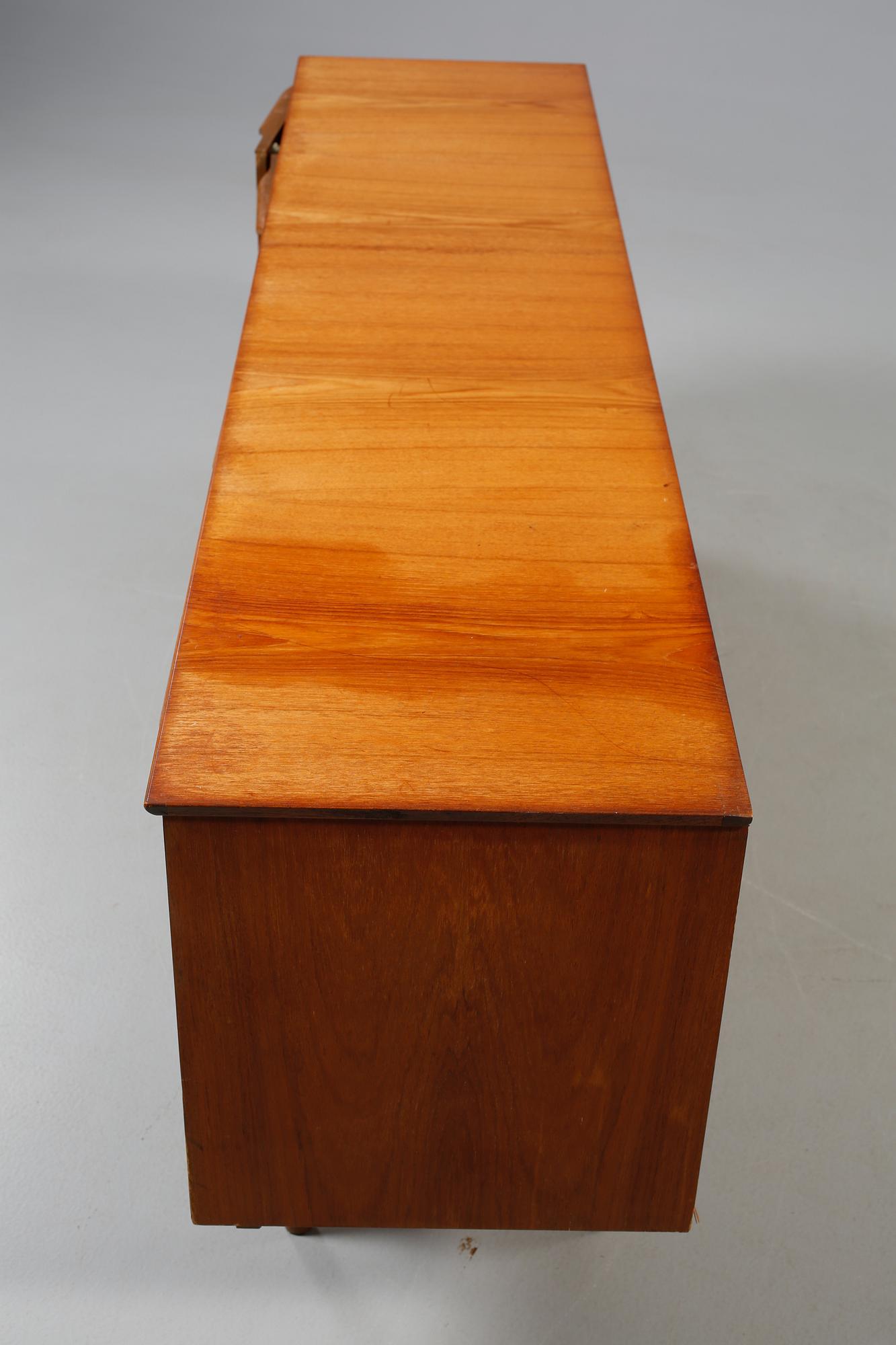 SIDEBOARD, England, 1950/60-tal.