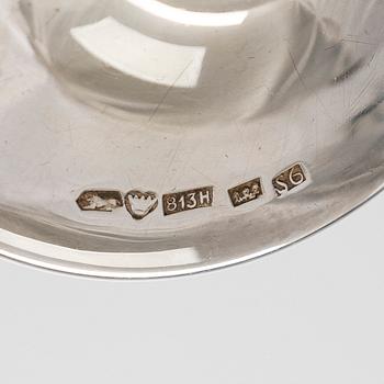 Starkvinglas, 4 st, samt serveringskål, silver, Kultakeskus Tavastehus 1947 och Auran Kultaseppä Oy 1975, Åbo.