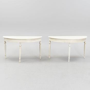 A round painted dining table.